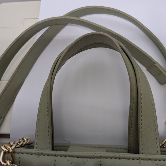 Betsey Johnson Green quilted heart purse - Picture 4 of 8